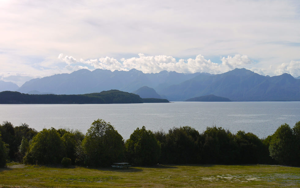 View on Lake Manapouri in Fiordland National Park