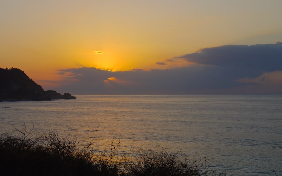 Sonnenaufgang an der Südküste - Kuba jenseits des Tourismus erleben!