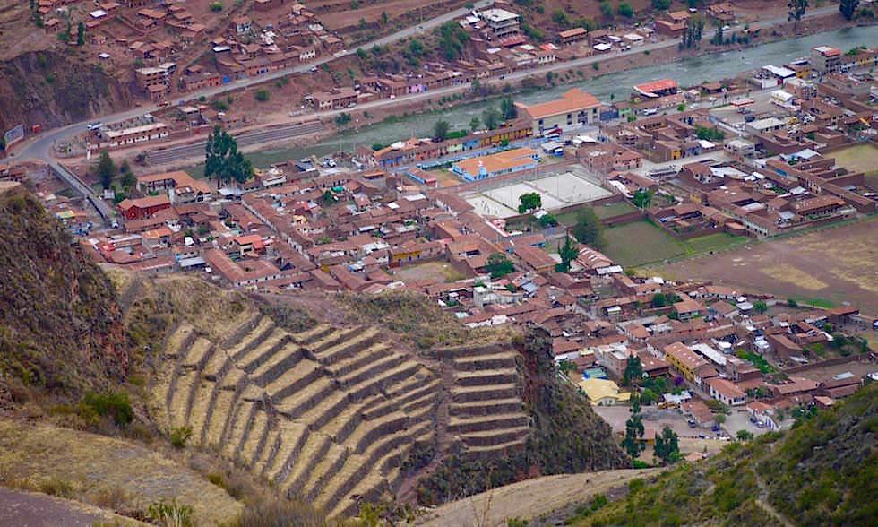 Blick auf Pisac und ins Valle Sagrado - Ausflug zu Inkastätten & den Highlights im heiligen Tal bei Cusco - Peru