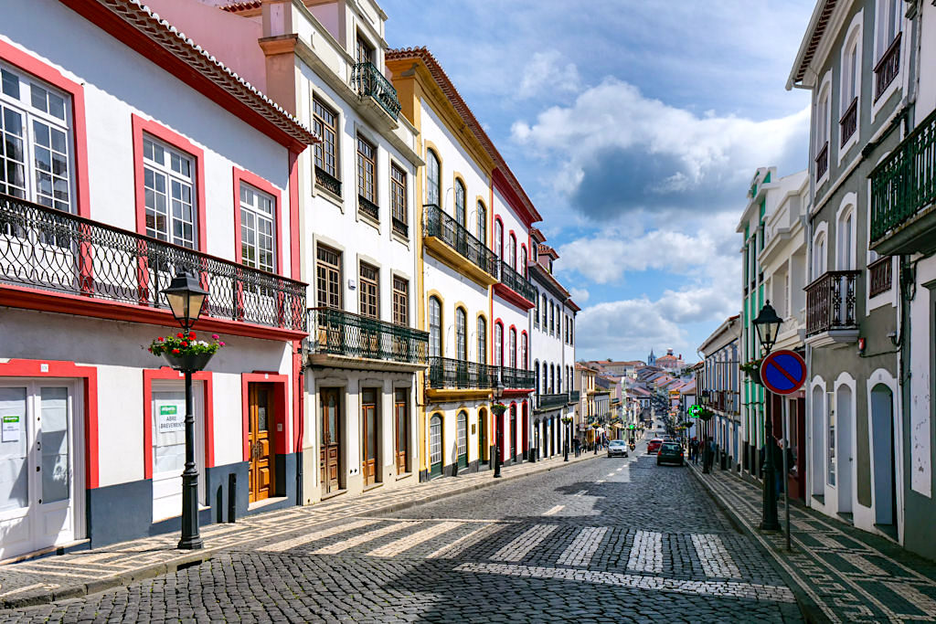 Angra do Heroismo - Stadt der Farben & schönste Stadt der Azoren - Terceira
